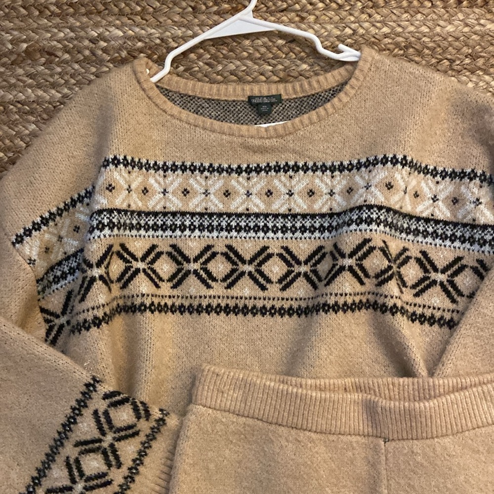 Sweater Set - Picture 3 of 3